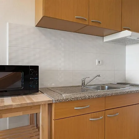 Apartment And Alenka *